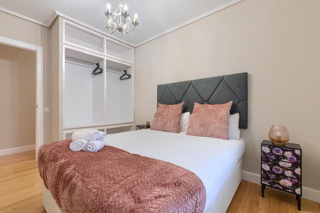 Ferienwohnung Vivienda Turistica Reformada En Zona Residencial Con Garaje Y Wifi Bilbao Exterior foto
